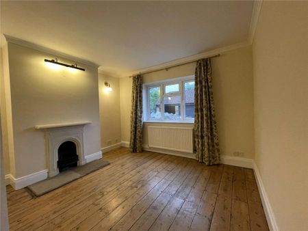 4 bedroom detached house to rent - Photo 3