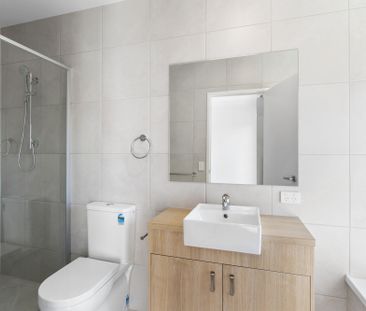 Modern Comfort and Privacy in Quiet Neighbourhood - Photo 2