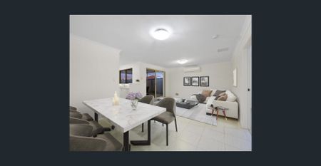 Modern Spacious Villa 6 Month Lease Only - Photo 3