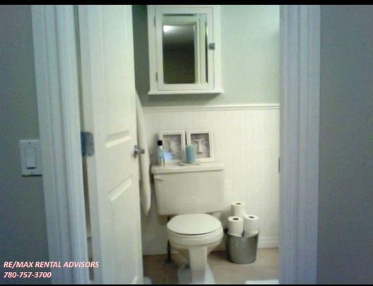 1644 37 Street Northwest - Photo 1