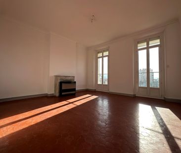 Location appartement Marseille 5ème (13005) - Photo 5