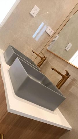 Style and Comfort, Fully Renovated & Architecturally Designed 4 Bedroom Family House with Versatile Floorplan. Large Entertaining Backyard. - Photo 3