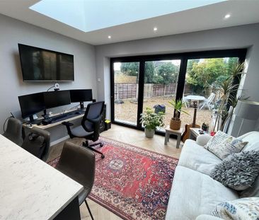 2 bedroom house to rent - Photo 2