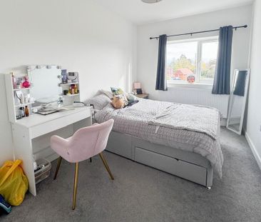 3 bedroom terraced house to rent - Photo 5