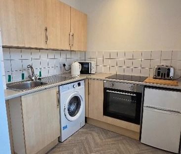 1 bedroom flat to rent - Photo 6