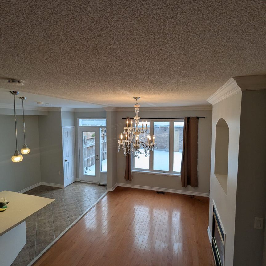 For Lease - 77 Rainbow Valley Crescent, Markham, Ontario - Photo 1
