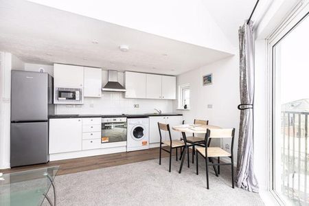 2 bedroom apartment to rent - Photo 5