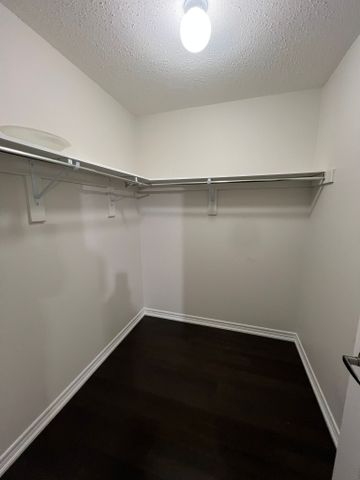 For Lease - 20 George Gray Drive, Brampton, Ontario - Photo 4