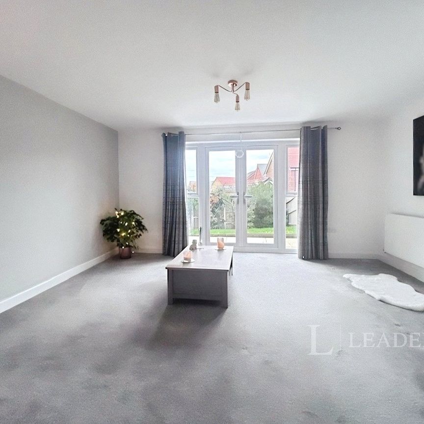 3 bedroom house to rent Brinewell Crescent, Stoke Prior, Bromsgrove, Worcestershire, B60 - Photo 1