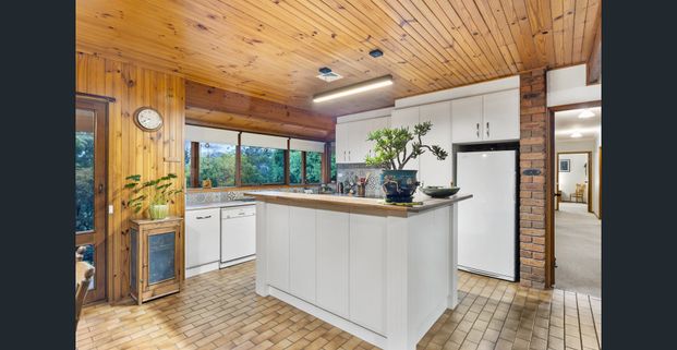 60 Marnie Road, Kennington, Vic 3550 - Photo 1