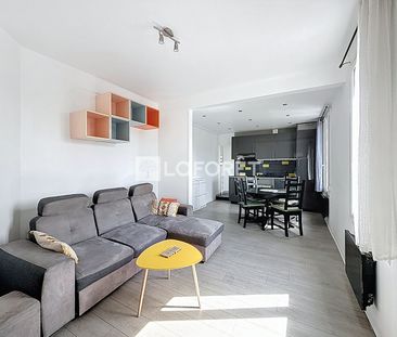 Apartment - Photo 2