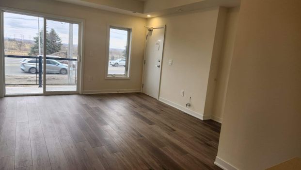 Two bedroom townhouse for rent Pickering - Photo 1