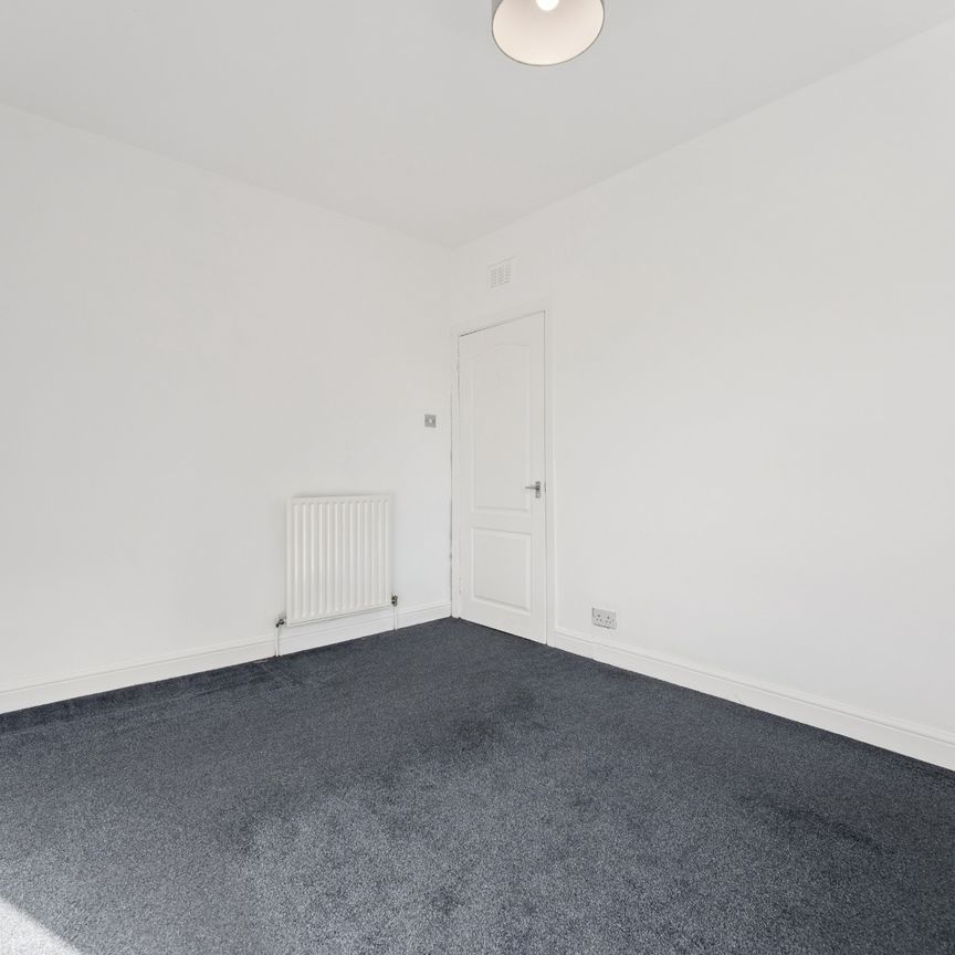 Alderman Road - Photo 1