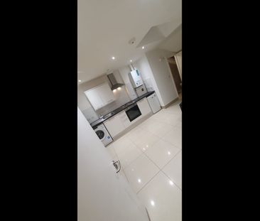 Studio Flat, Woodstock Grove, W12 - Photo 6