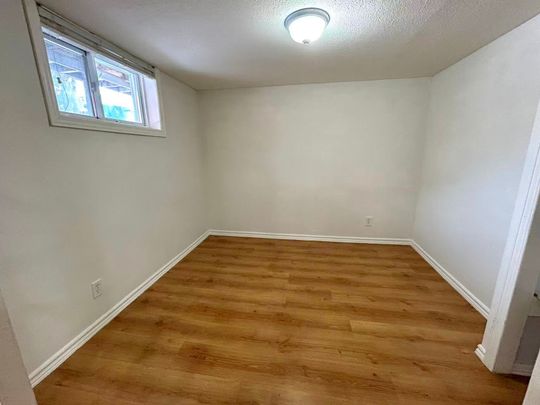 For Lease - 368 Browndale Crescent Unit# Basement, Richmond Hill, Ontario - Photo 1