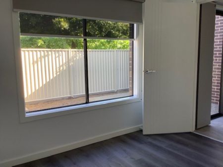 2 Bedroom Townhouse in South Shepparton! - Photo 3
