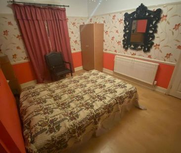 3 bedroom house share to rent - Photo 1