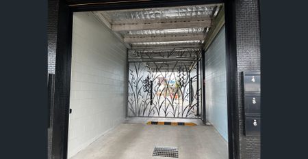 One bedroom furnished apartment situated in the heart of Cairns. - Photo 3