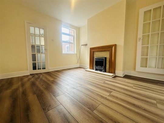 2 bedroom house to rent - Photo 1