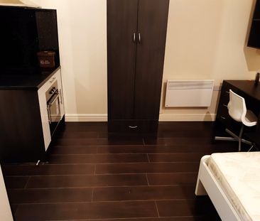 Ffordd Y Ffynnon, Bangor, Gwynedd, LL57 - Photo 1