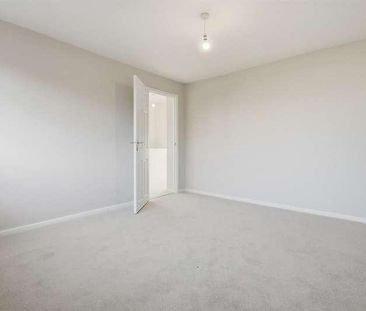 Harrow Way, Great Baddow, Chelmsford, CM2 - Photo 5