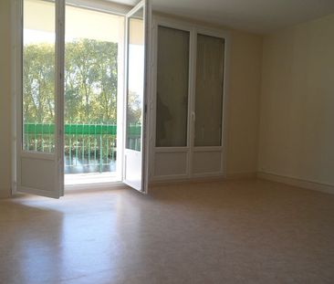 Location Appartement 3 pièces 59m² BOURGES 18000 - Photo 1