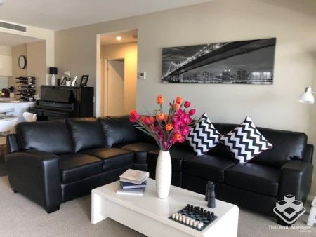 GREAT 1 BEDDER IN LEAFY ALBION! - Photo 2