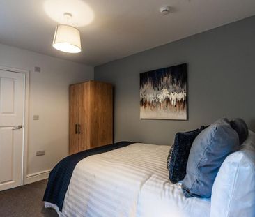 1 bedroom in a house share to rent - Photo 1