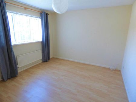 3 bedroom house to rent - Photo 3