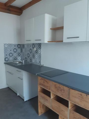 Location Appartement 2 pièces 35m² BORDEAUX 33000 - Photo 2