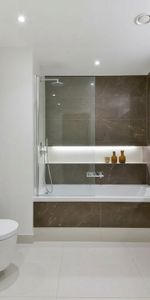 2 Bed Flat, Barking Road, E16 - Photo 4