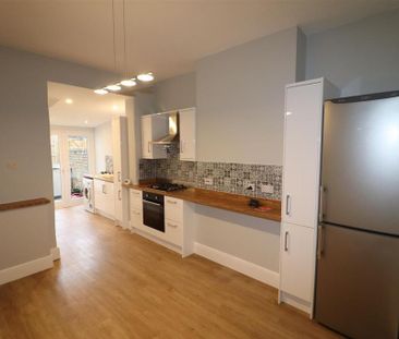 1 bedroom property to rent - Photo 4