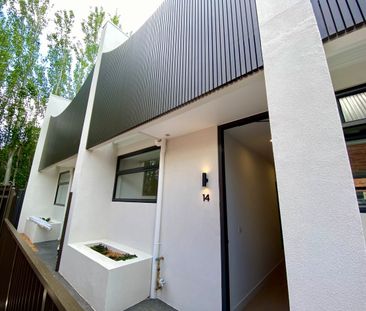 14/95 Napier Street, Essendon, Vic 3040 - Photo 3