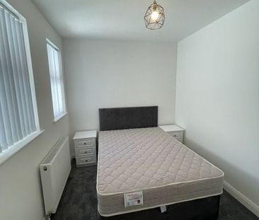 Apartment 1, 6 Eglantine Gardens, Belfast BT9 6EZ - Photo 3
