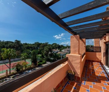 Penthouse Duplex in Estepona - Photo 5