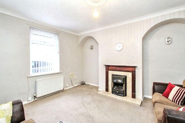 3 bed terraced house to rent in NE3 - Photo 1