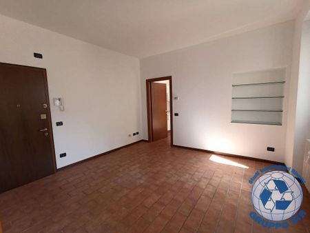 Bilocale via Vittorio Emanuele 46, Centro Storico, Monza - Photo 4