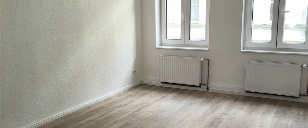 Neu Saniert - Schön geschnittene 2-Zi. Whg. in Lindenau, Bad mit Fenster, EBK! - Photo 1