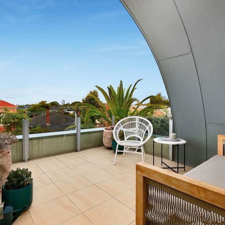 Unit 2/2 Marine Avenue, St Kilda. - Photo 1