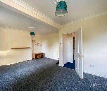3 bedroom apartment to rent - Photo 3