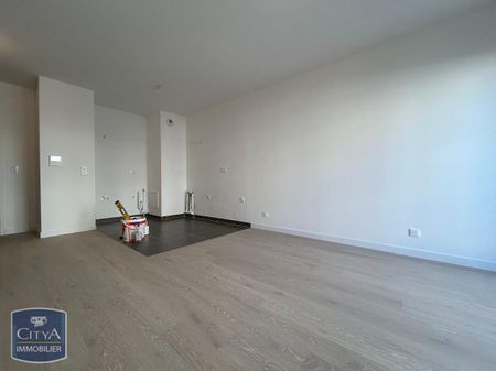 Location Appartement 2 pièces 39m² LE PLESSIS ROBINSON 92350 - Photo 2