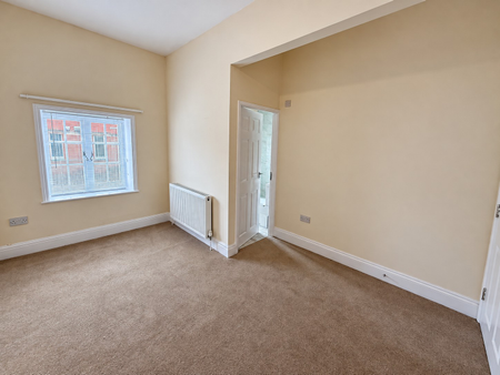 Longden Coleham - Photo 4