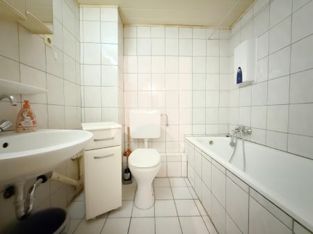 MÖBLIERTE 4-ZIMMERWOHNUNG IN ALTBAU ZU MIETEN! - Foto 2
