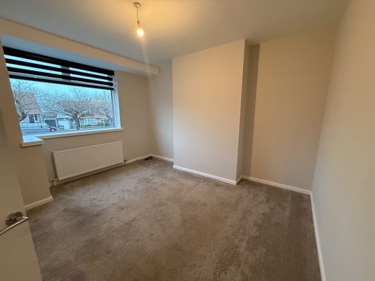 3 Bed Terraced House, Springfield Road, AB15 - Photo 1