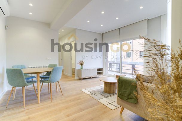 Flat for rent in Madrid (Ciudad Lineal) - Photo 1