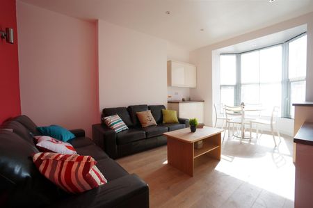 50 Holyhead Road - Photo 3