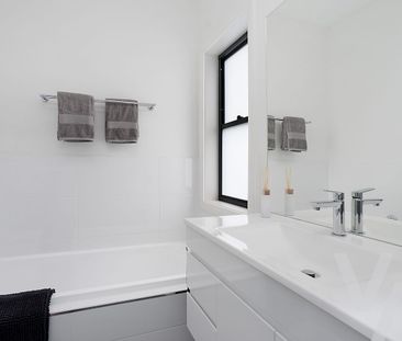 Your Next Move. - Photo 6