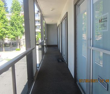Office #2 – 650 Clyde Ave., West Vancouver, Bc - Photo 4