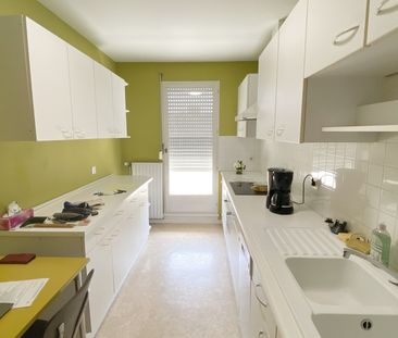 Location Appartement 4 pièces 72m² ANGERS 49000 - Photo 4