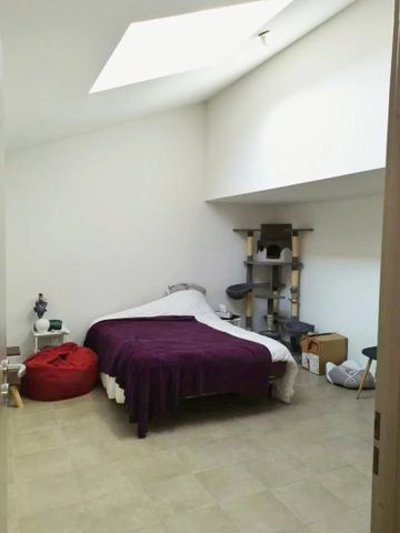 Location Appartement 2 pièces 55m² NIMES 30900 - Photo 4